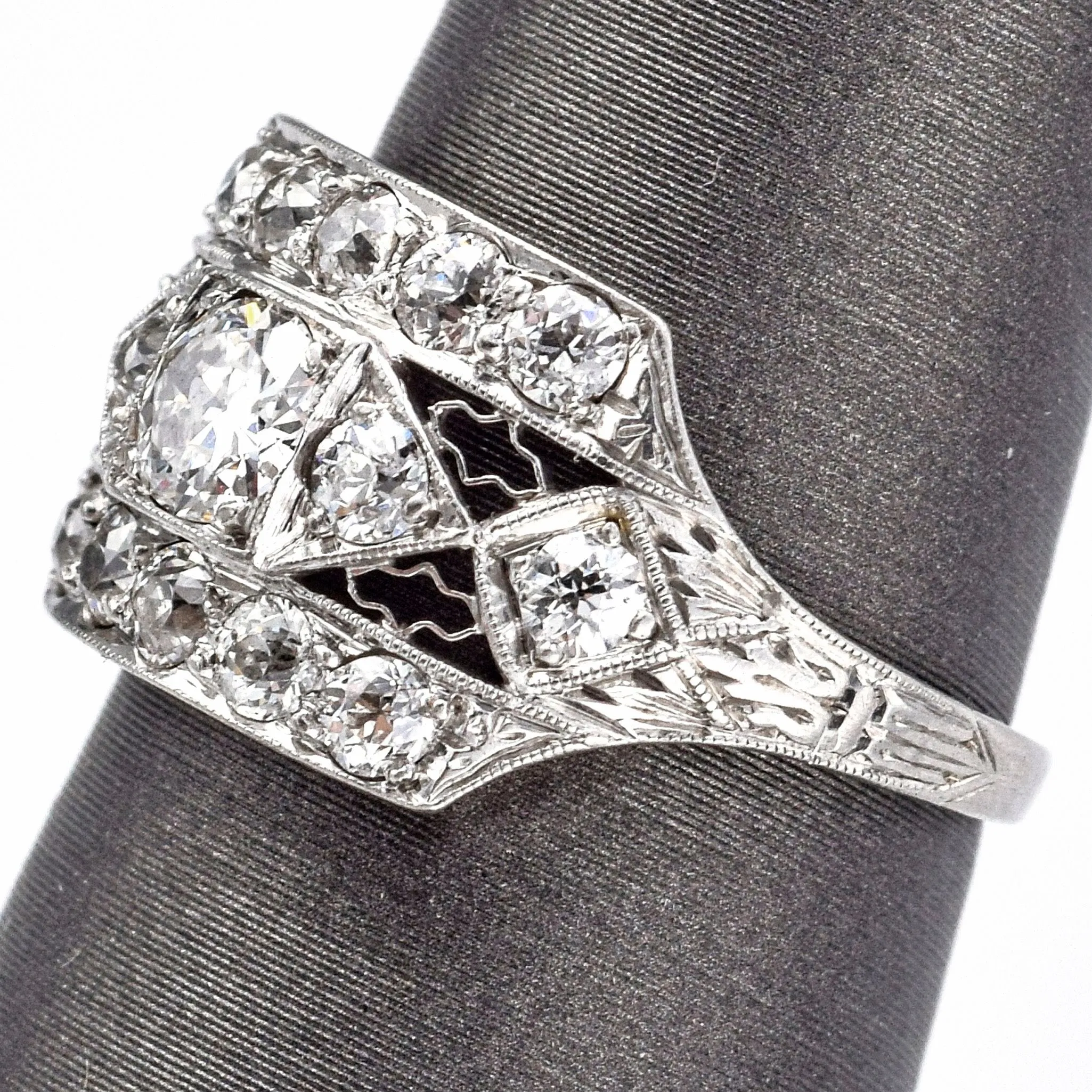 Antique Platinum 1.02 TCW Diamond Art Deco Band Ring G/H VS-1/2