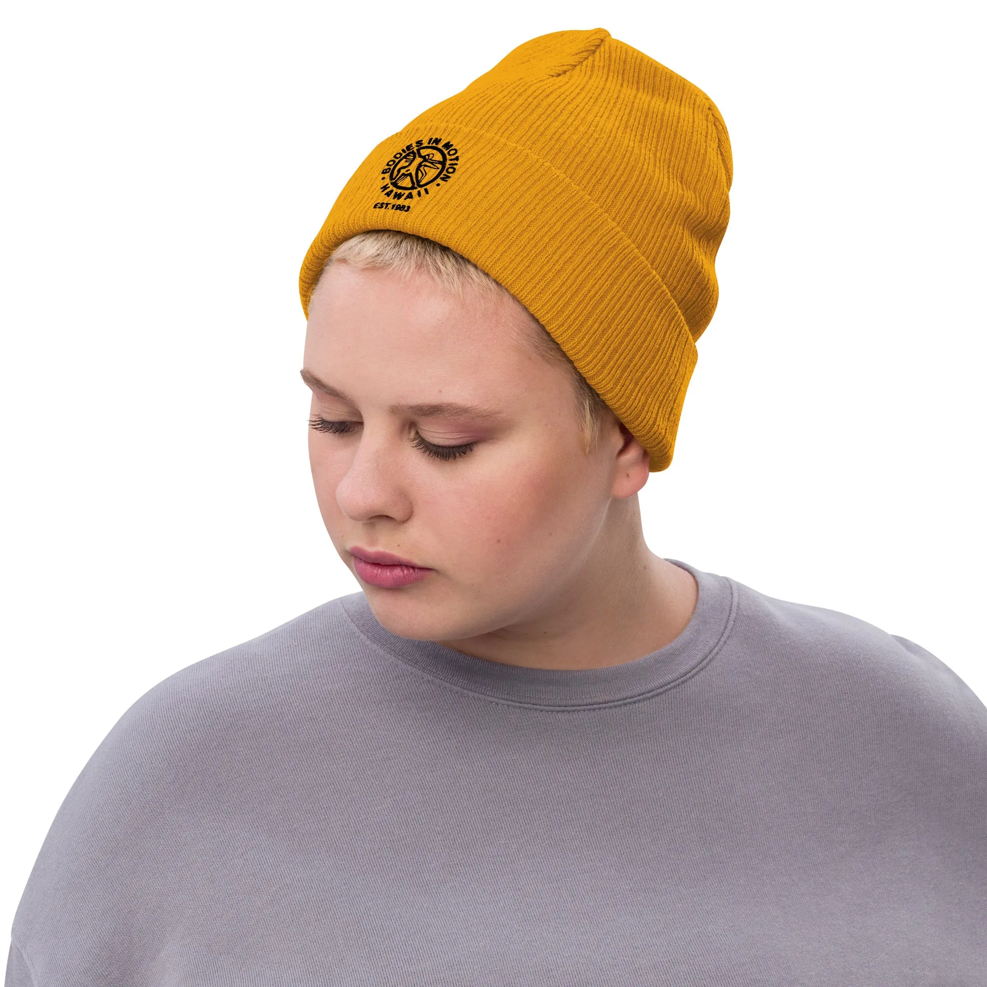 Bodies in Motion Ribbed knit beanie