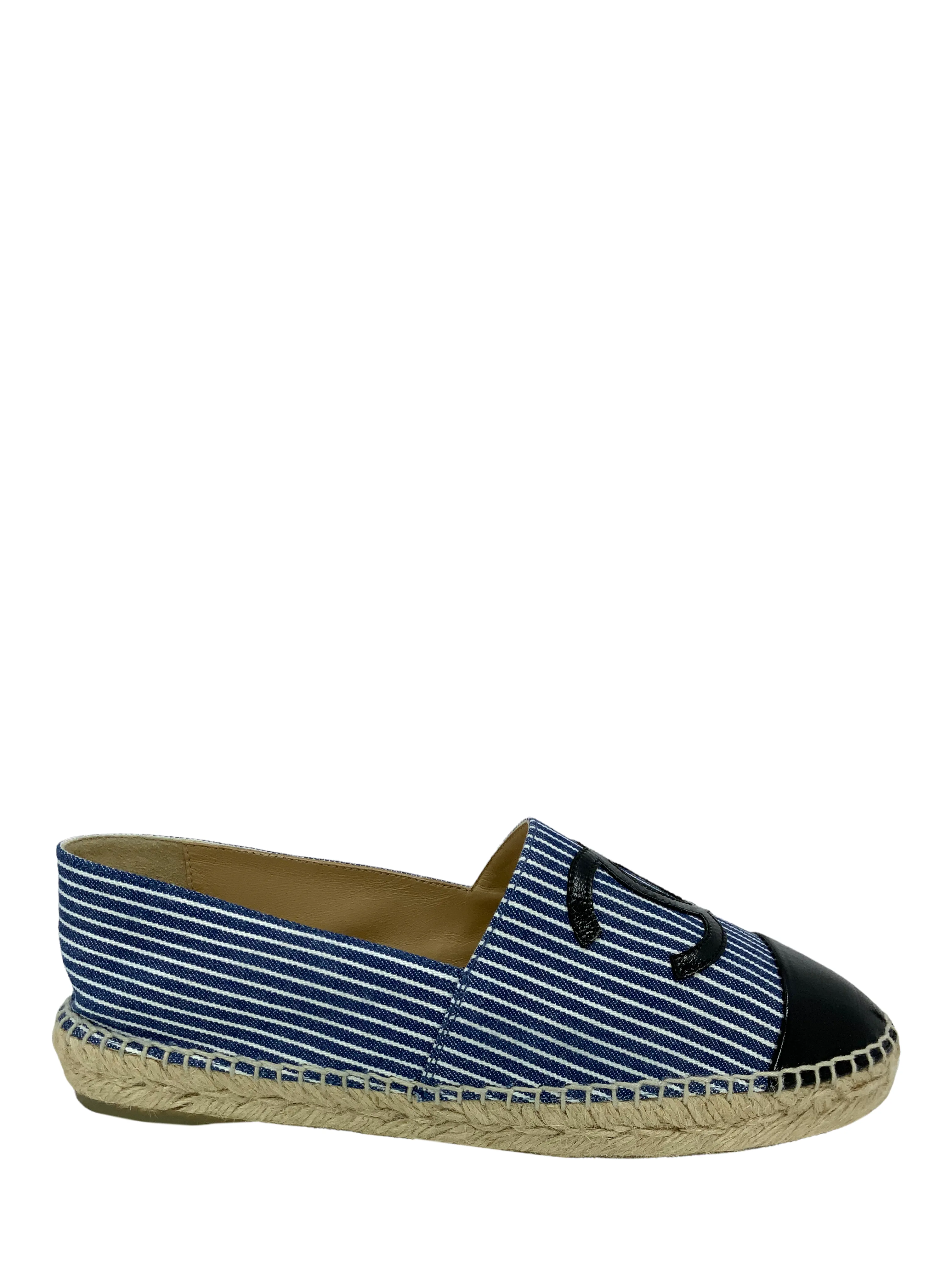 CHANEL Size 9 Striped Canvas and Patent Leather CC Espadrilles