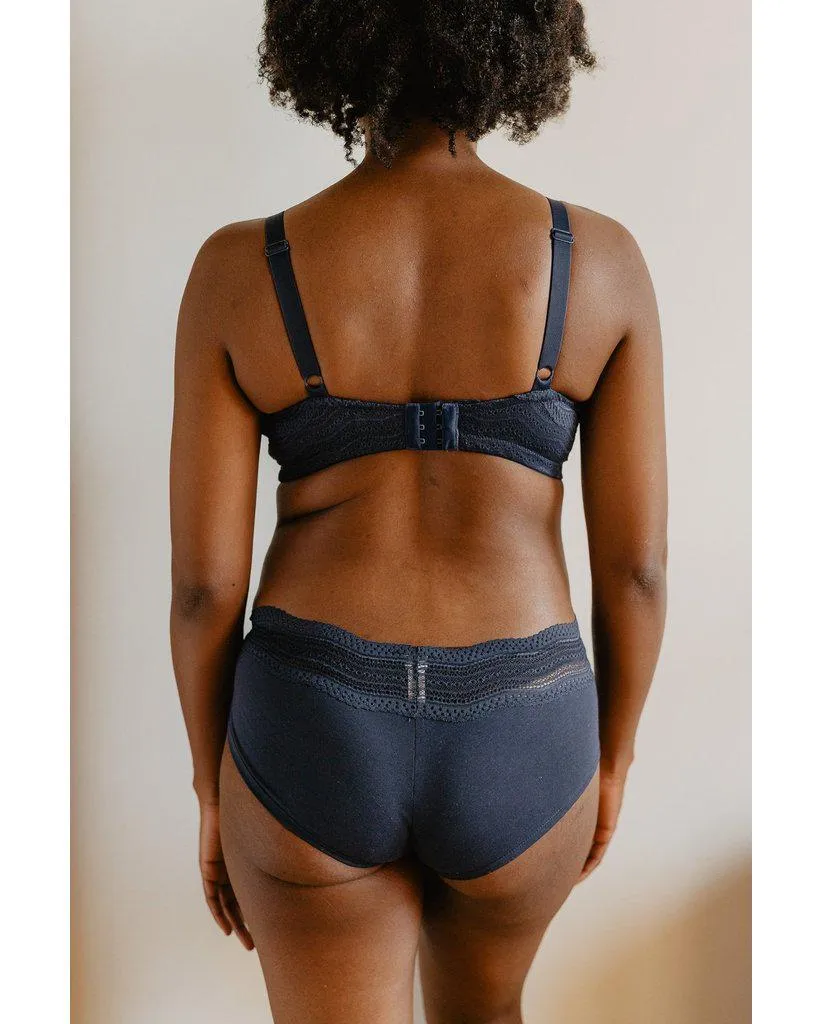 Curvy Dolce Bralette - Navy Blue *FINAL SALE*