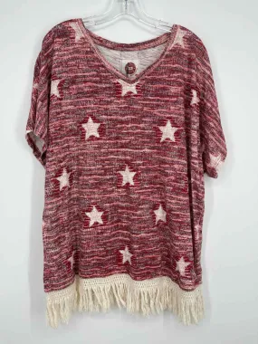 Double D Size M Red/White Stars Variegated Designer Top-Short Sleeve