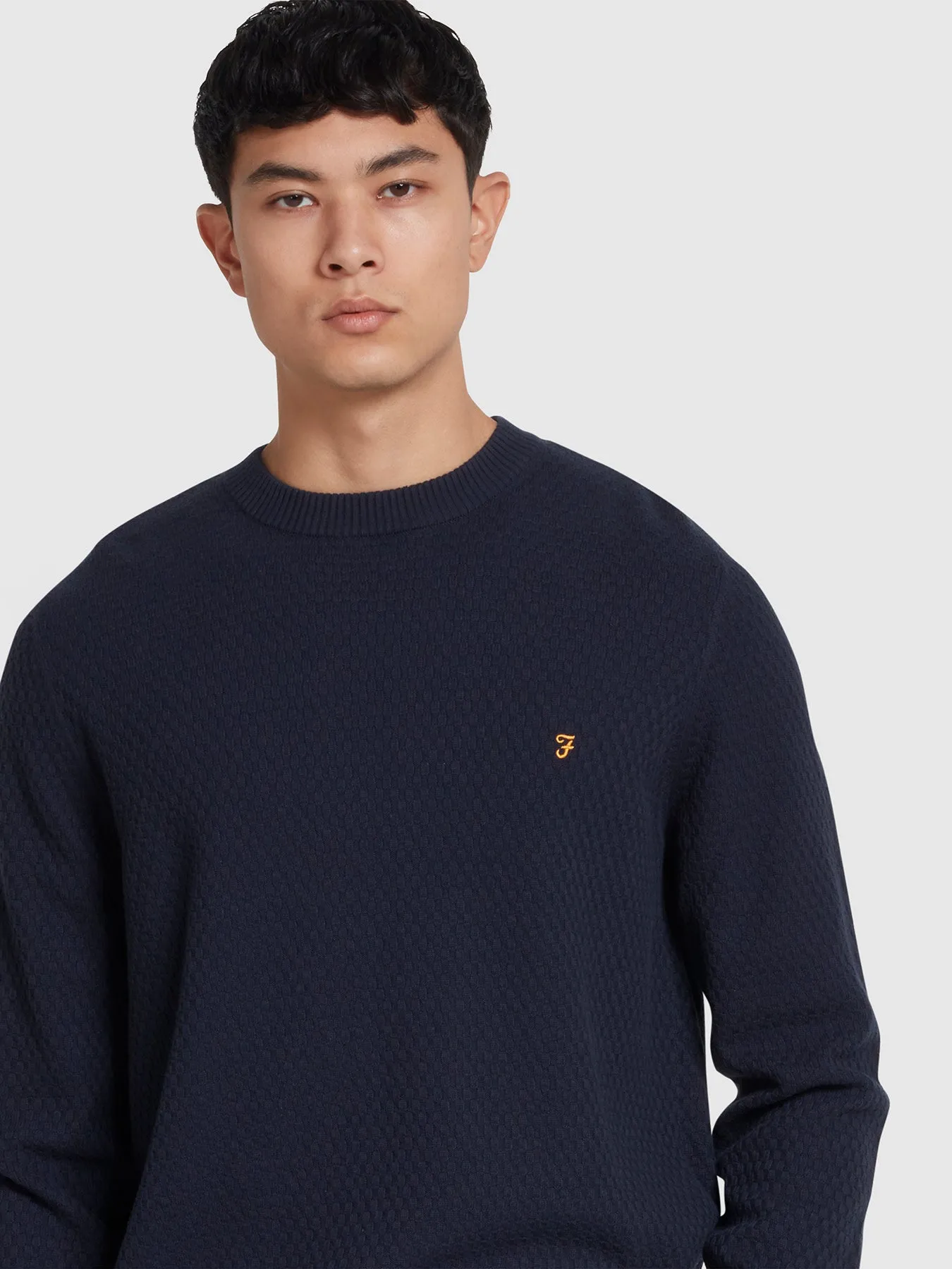 Edwards Crew Neck Jumper In True Navy