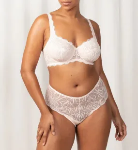 Essential Lace Balconette