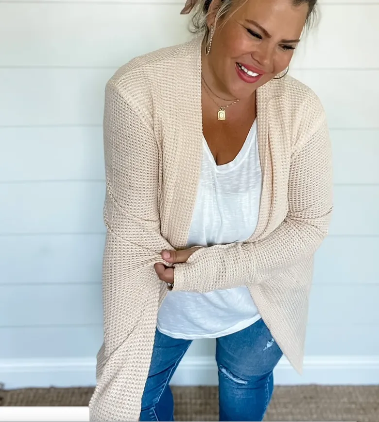 #L482 Lola Cardigan (Vanilla bean)