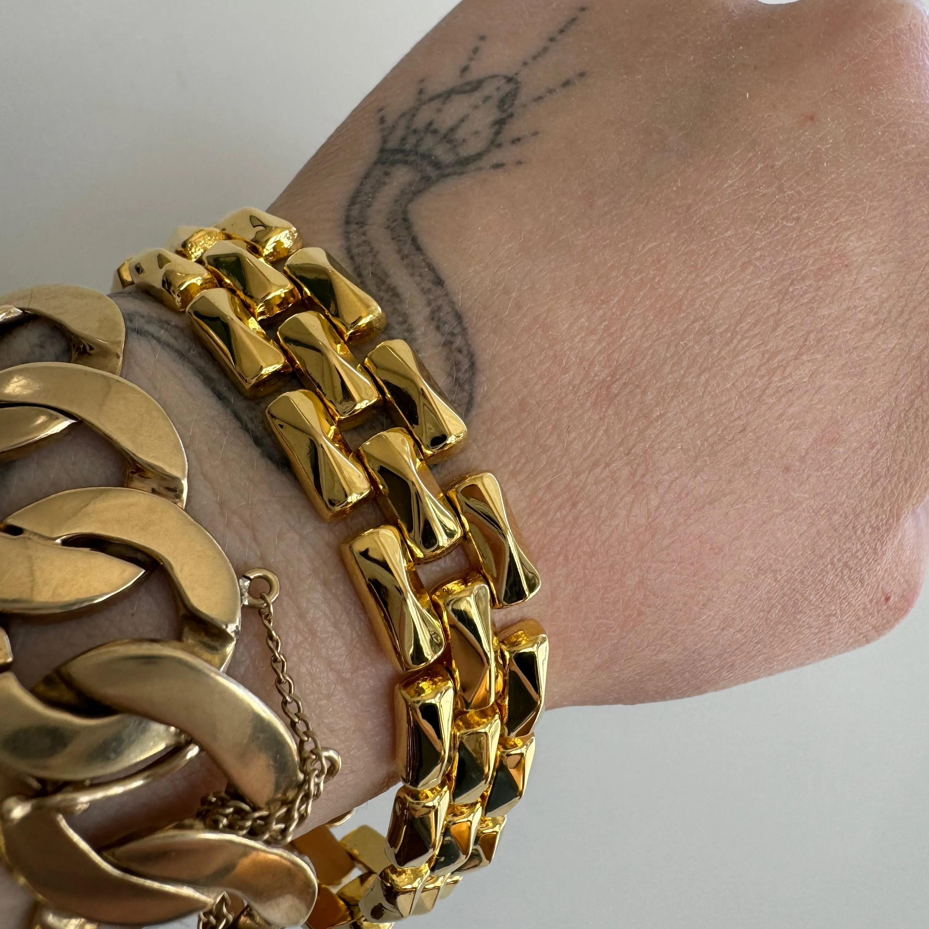 P R E - L O V E D // geometric panther / gold plated sterling silver geometric link bracelet / 7.25, 23g