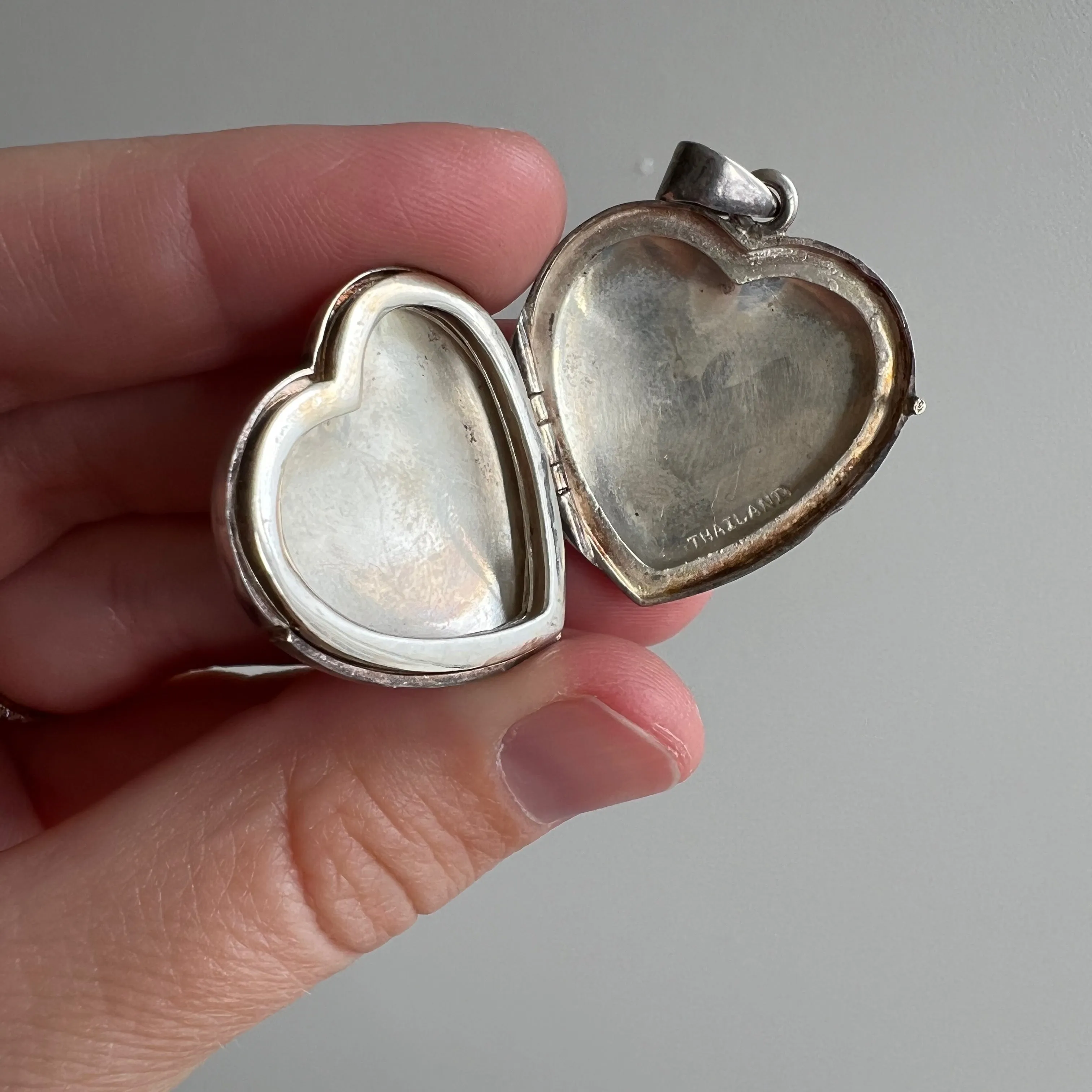 P R E - L O V E D  // no heart is simple / sterling silver slightly puffy heart locket / a pendant