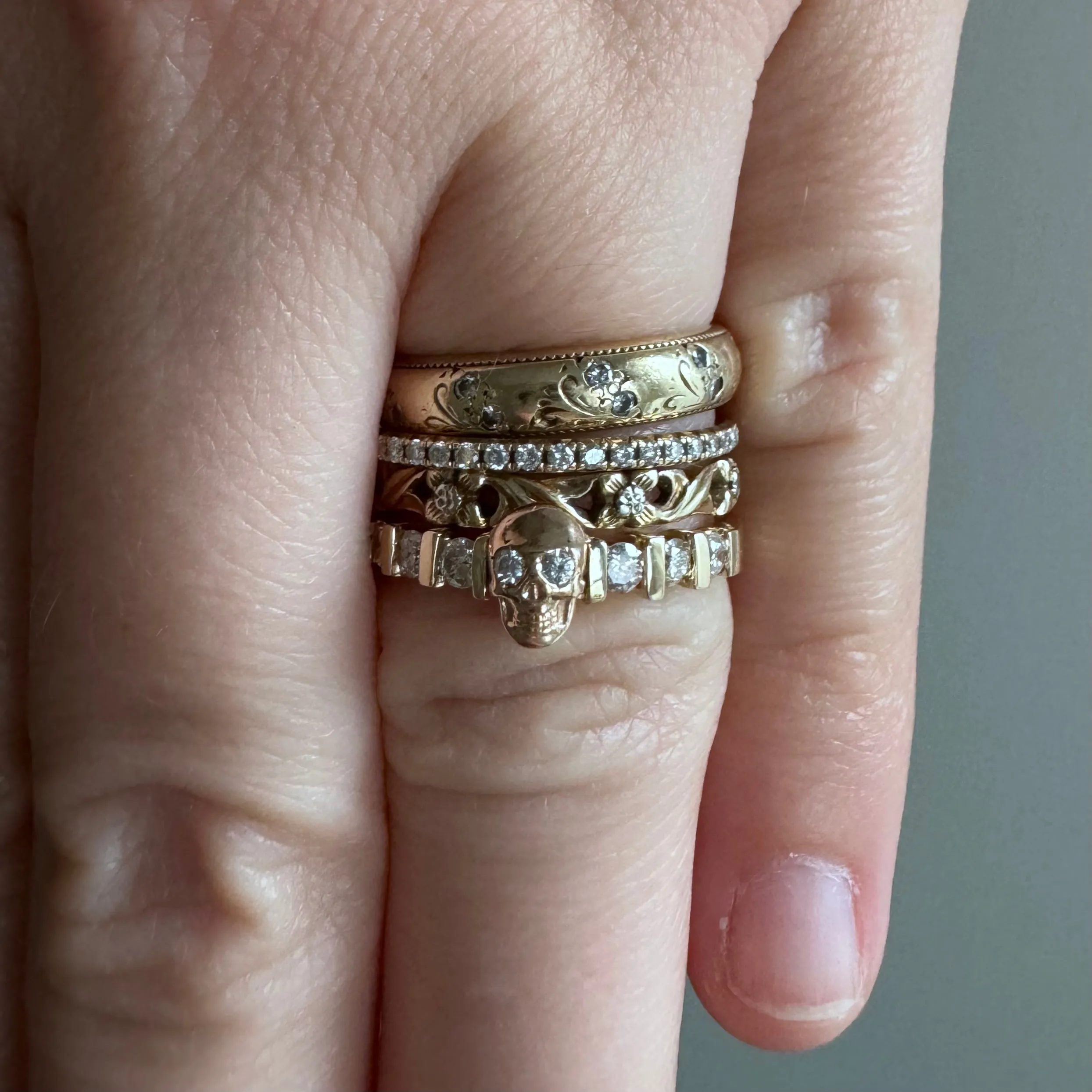 reimagined V I N T A G E // memento mori / 14k and 10k yellow gold and diamond skull ring / Memento Mori / size 5.5