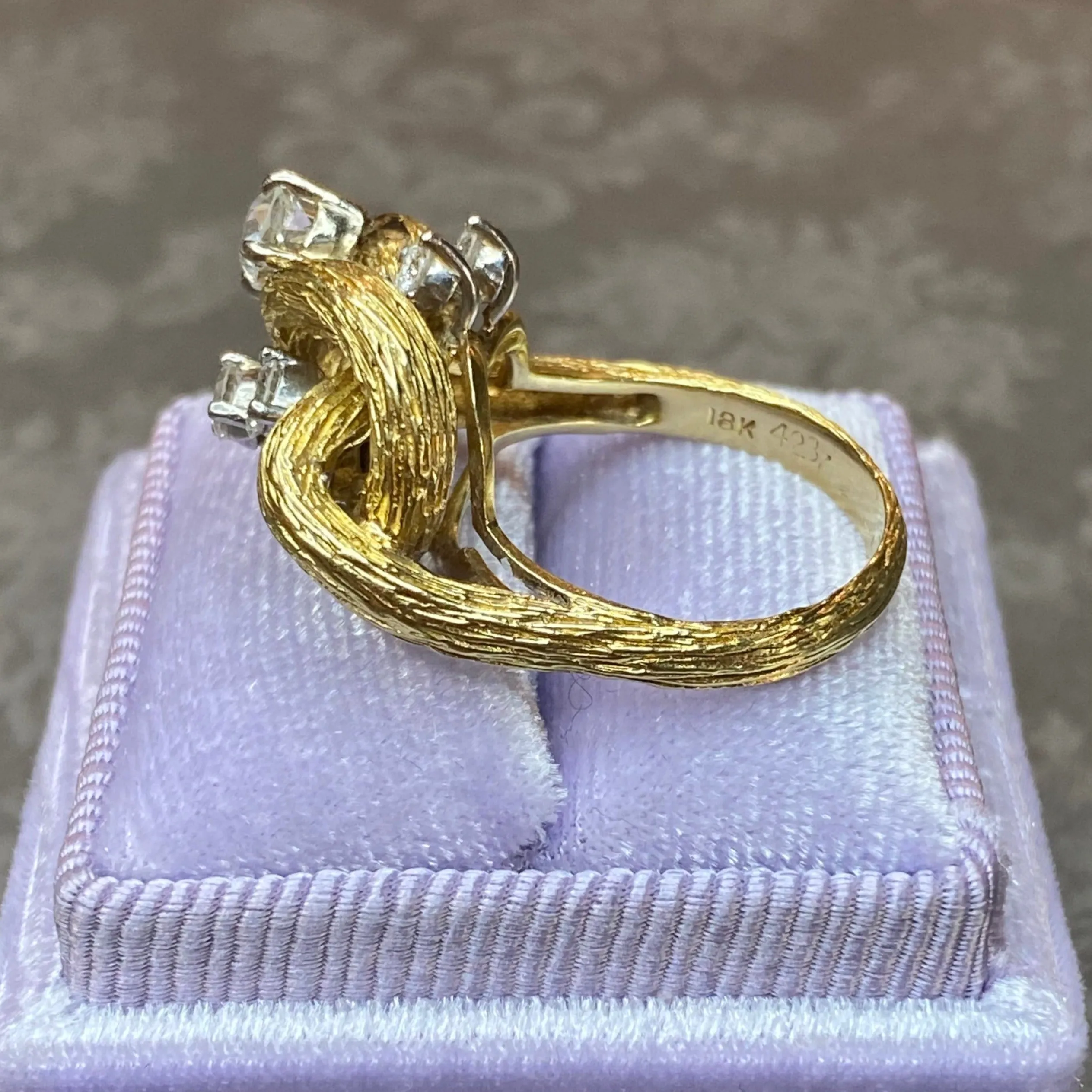 Vintage Kurt Wayne 18K Gold Diamond Knot Ring